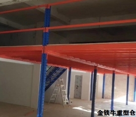 福建重型倉儲(chǔ)貨架定制注意事項(xiàng)